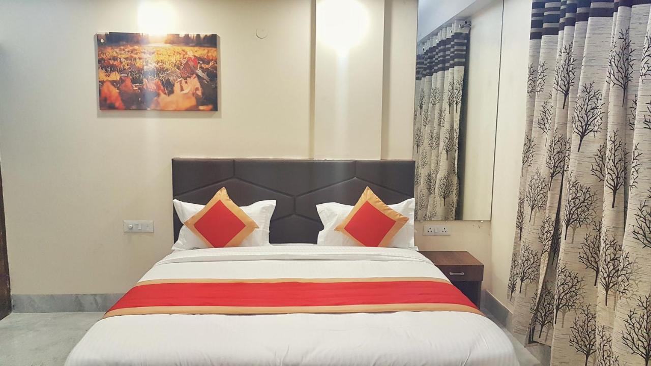 Hotel Delhi Aerocity, Nh 48 Yeni Delhi Dış mekan fotoğraf