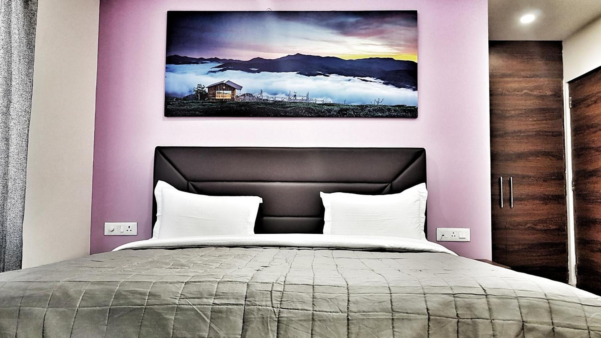 Hotel Delhi Aerocity, Nh 48 Yeni Delhi Dış mekan fotoğraf