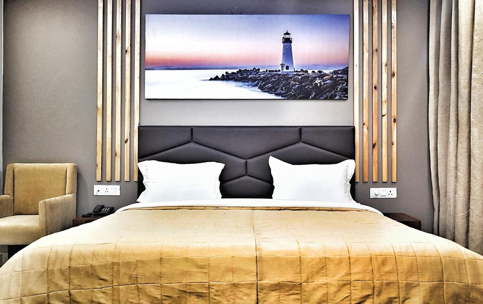 Hotel Delhi Aerocity, Nh 48 Yeni Delhi Dış mekan fotoğraf