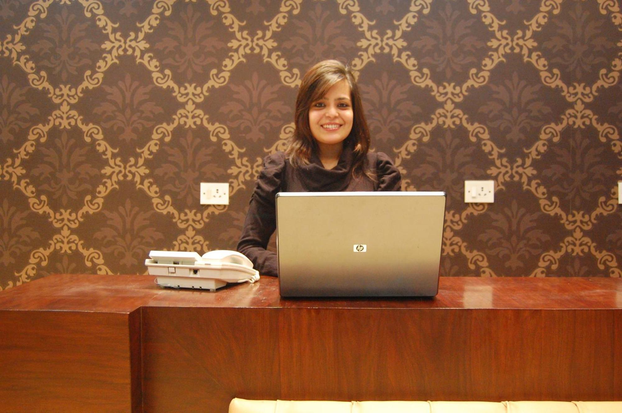 Hotel Delhi Aerocity, Nh 48 Yeni Delhi İç mekan fotoğraf